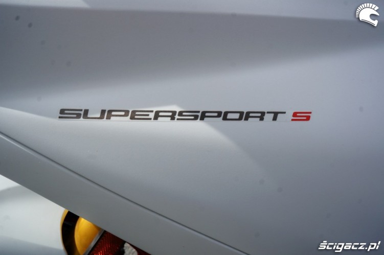 Supersport S