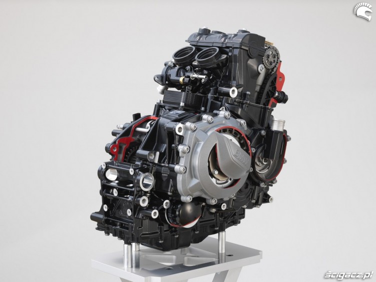 BMW F850GS engine1