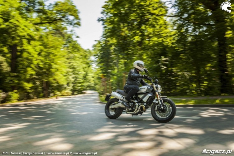 Ducati Scrambler 1100 Special test motocykla 2018 30