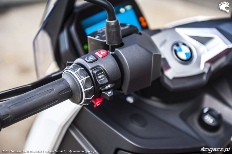 BMW C 400 X test 2019 26