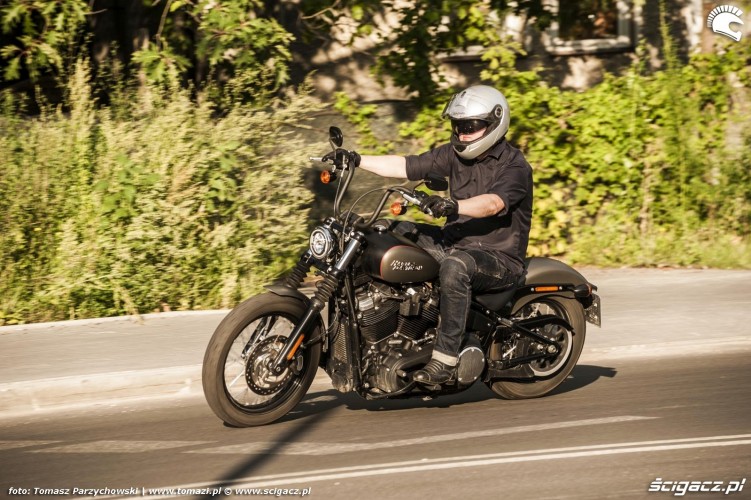 Harley Davidson Street Bob 2018 test jazda