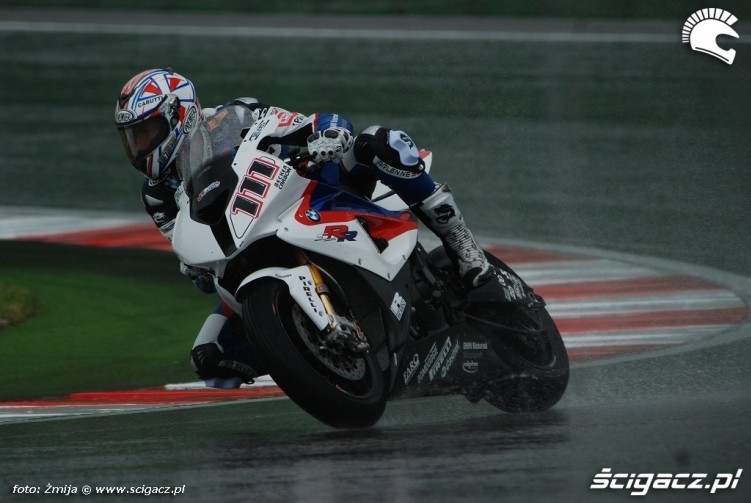 Xaus Ruben wet race Misano photo