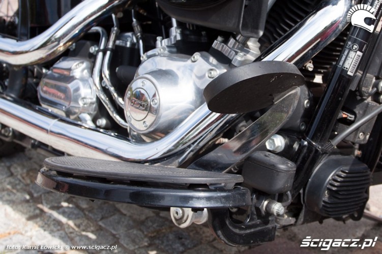 hamulec Harley Davidson Softail Slim