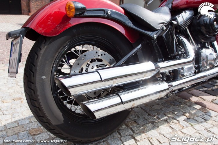 tlumiki Harley Davidson Softail Slim