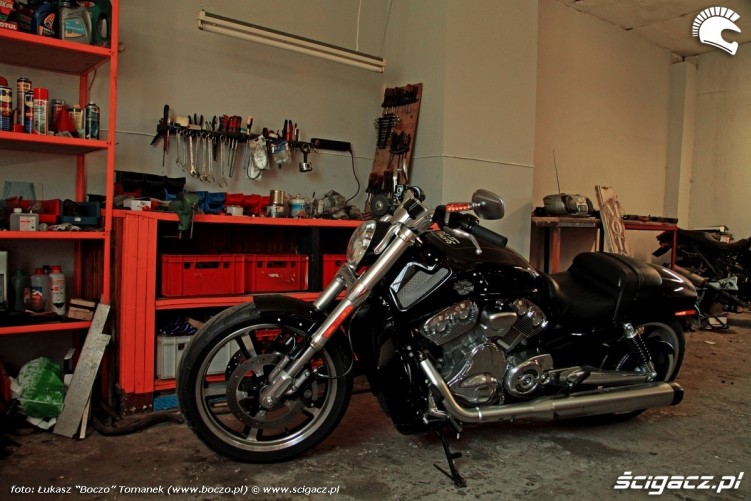 garage inc Harley Davidson V Rod Muscle