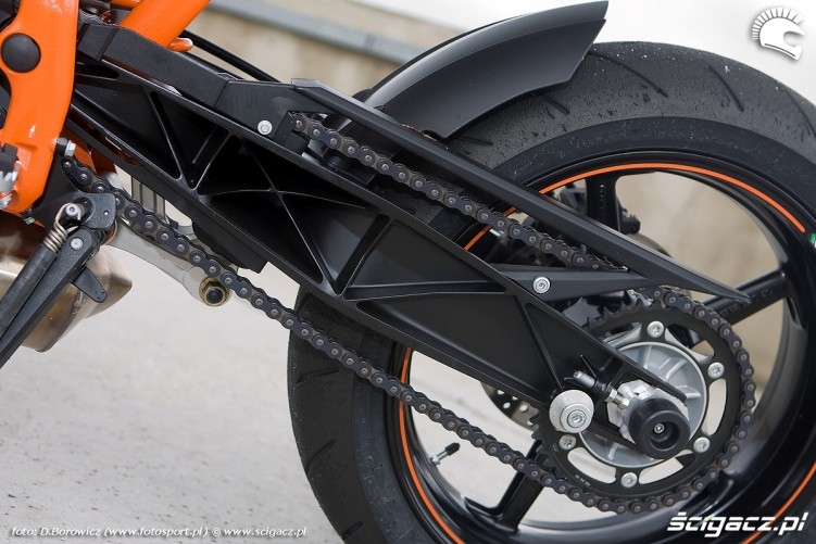 wachacz tylny duke 690 ktm test a mg 0097