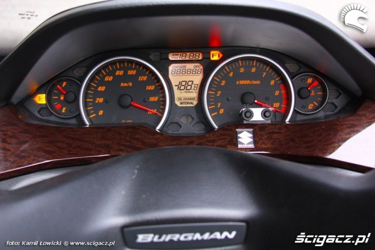 Burgman 400 Suzuki zegary