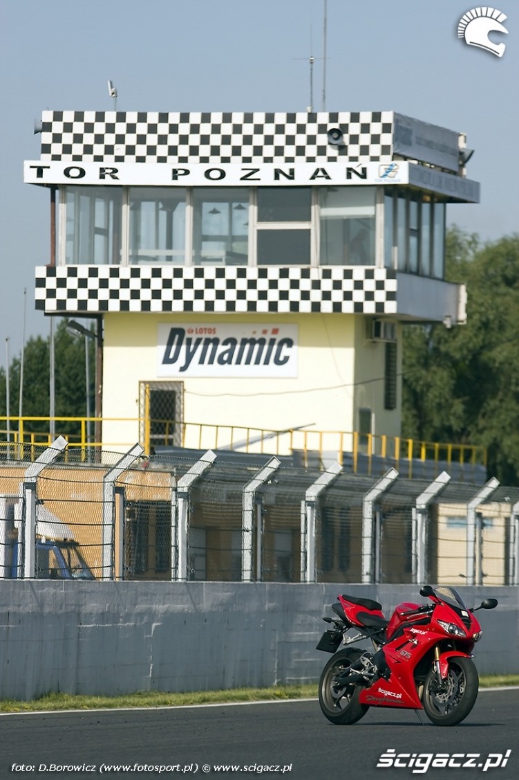 motocykl daytona 675 triumph test 2009 f mg 0022