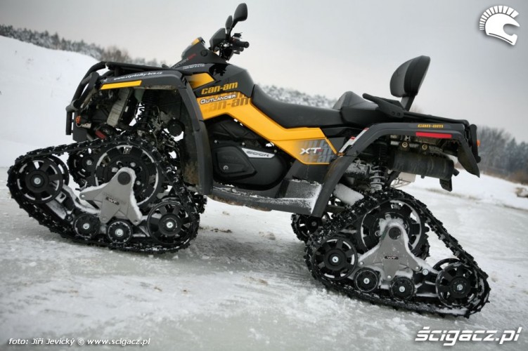 Can-am outlander gasienice BRP Apache