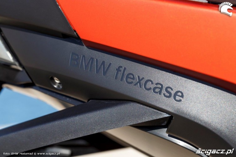2016 BMW C 650 Sport schowek na kask