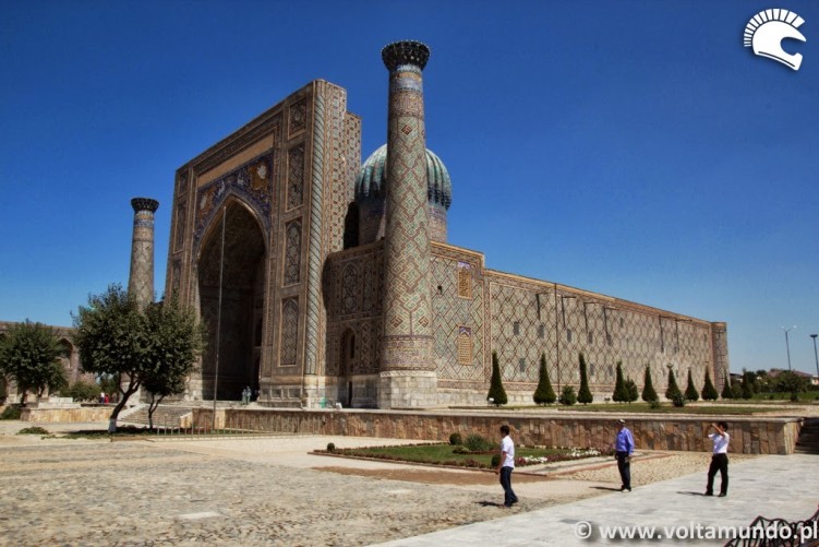 25 Uzbekistan ogromna budowla