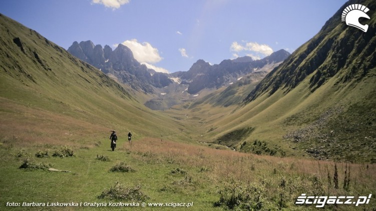Caucasus Enduro Tour okolice wioski Juta