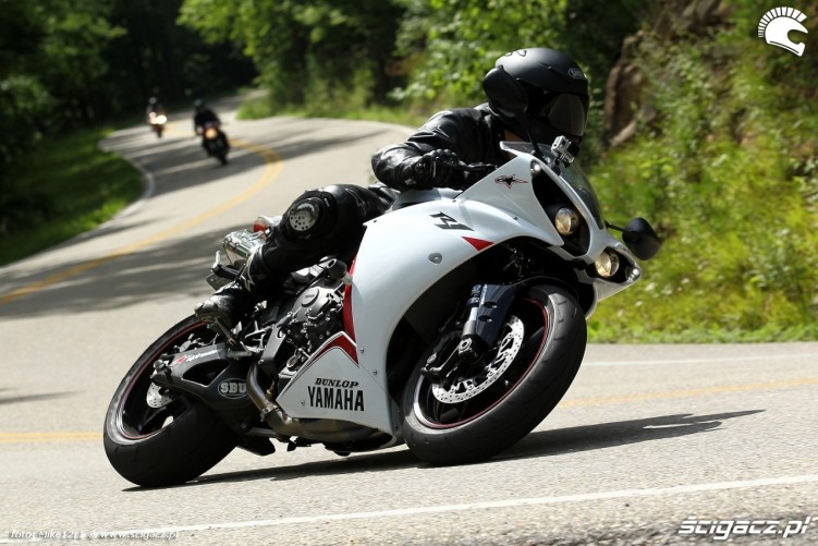 R1 tail of the dragon