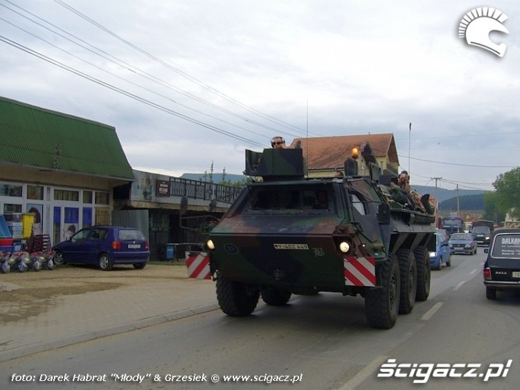 Kosowo - transporter KFOR
