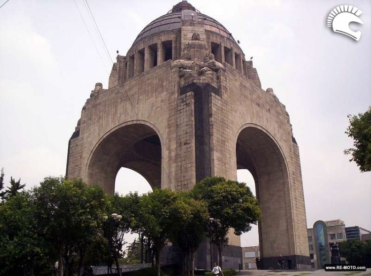 Monumento a la Revolucion