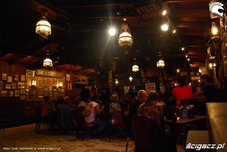 knajpa szalonego billa 20