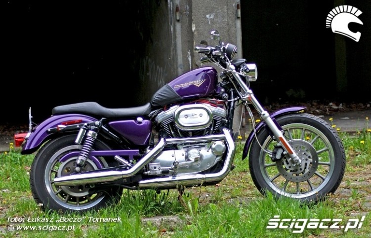 Harley Davidson Sportster 1200 bok