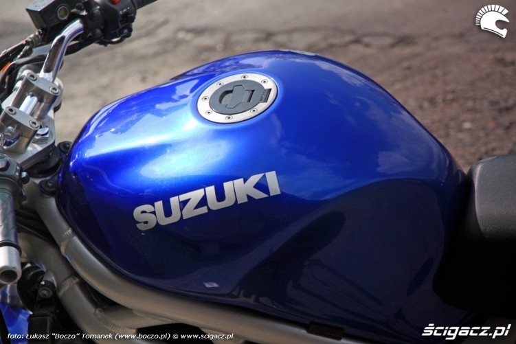 bak Suzuki SV650
