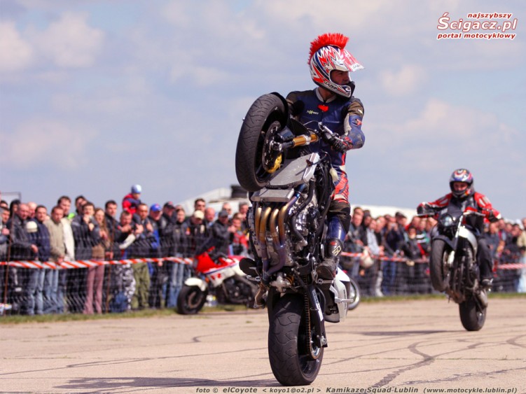 raptowny wheelie 1024 768