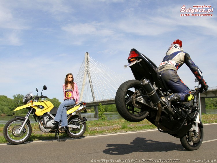 bmw650gs cbr stoppie 1024 768