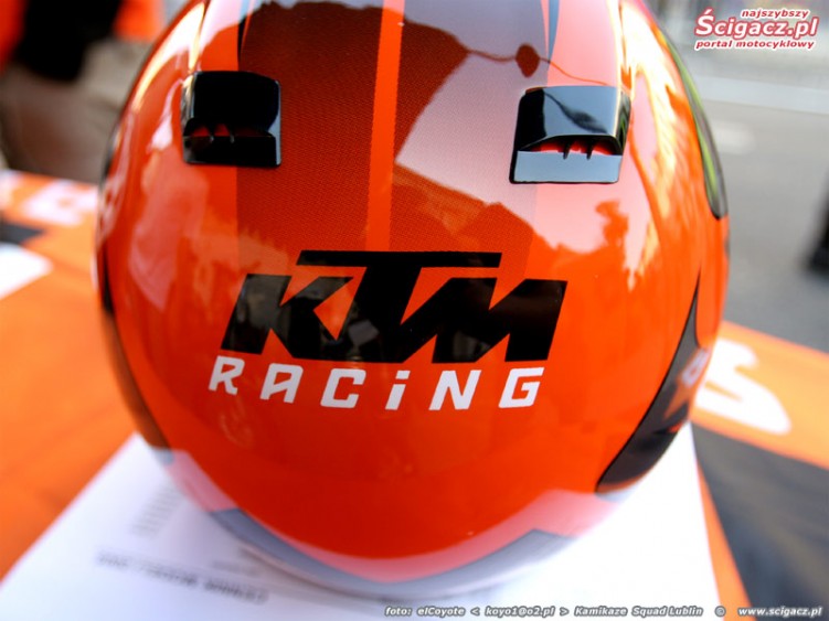 KTM Racing 800 600