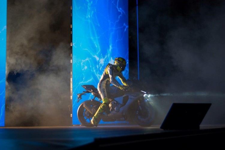 Nowa R1 Prezentacja Yamaha 2014