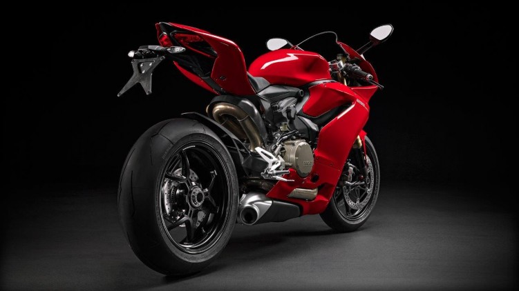 2015 Ducati 1299 Panigale z tylu