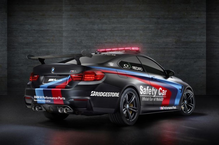 BMW Safety Car MotoGP M4 tyl