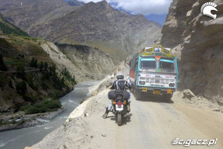 droga w Himalajach