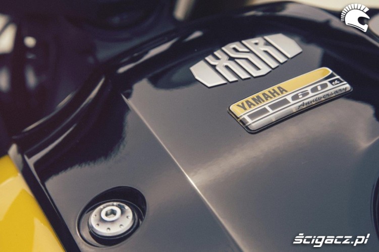 2016 Yamaha SCR900 bak