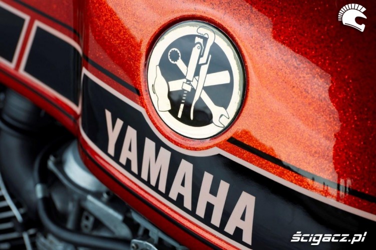 Yamaha TR1 by Roland Snel logo