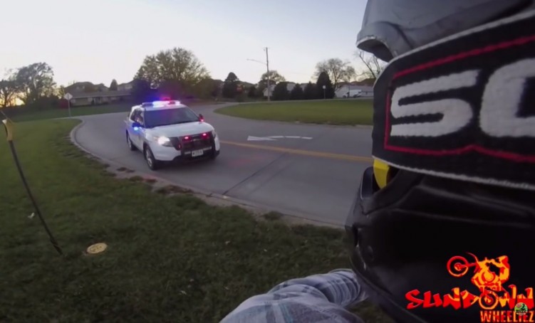 policja vs motocross