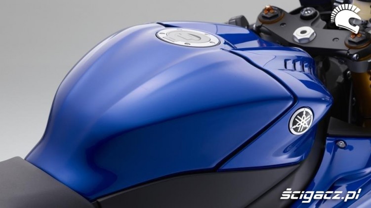 2017 Yamaha YZF R6 EU bak paliwa