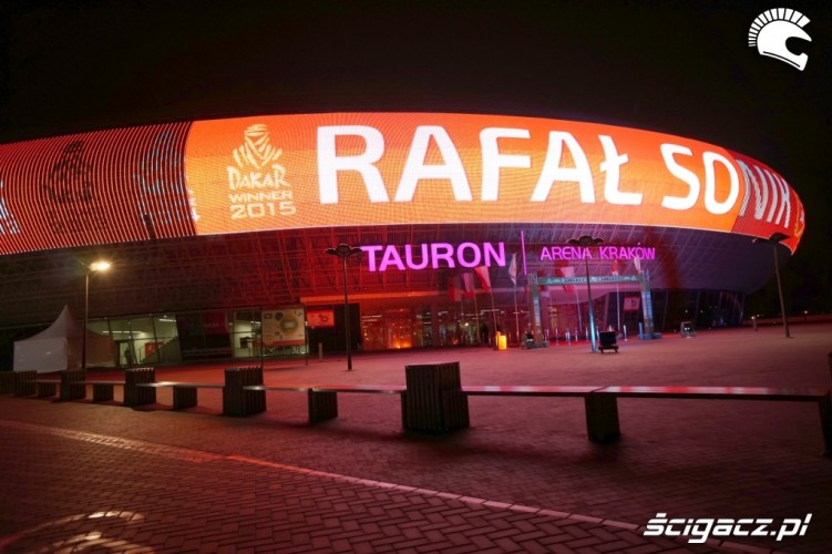Tauron Arena Krak lw i Rafa Sonik celebruje zwyci stwo w mistrzostwach wiata