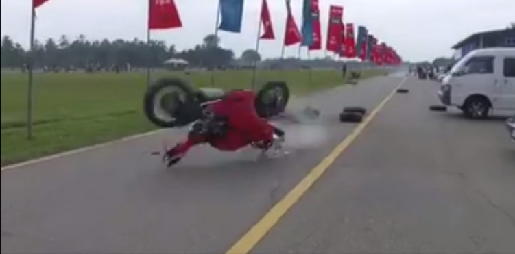Wypadek na torze Ducati Panigale