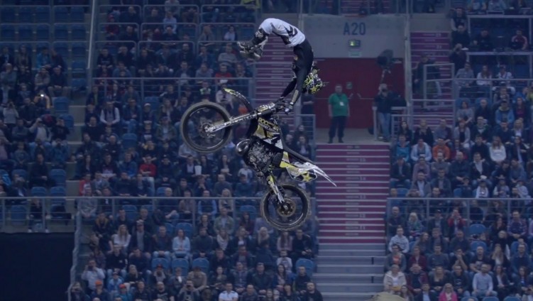 Diverse NIGHT of the JUMPs TAURON Arena Krakow