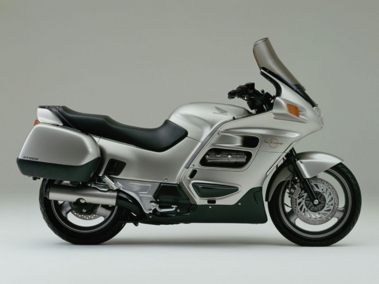Zdjęcia Honda ST 1100 Pan European Jaki motocykl