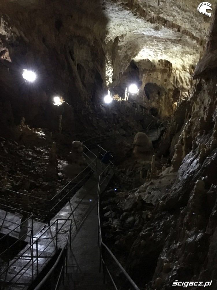 jaskinia niedzwiedzia