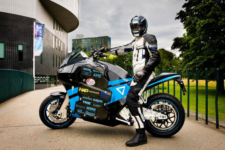 elektryczny motocykl dookola swiata