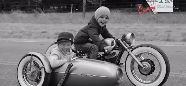 motocykl z koszem dla dzieci