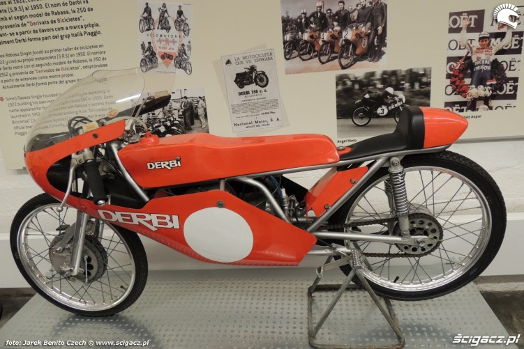 Muzeum motocykli w Barcelonie 29 Derbi