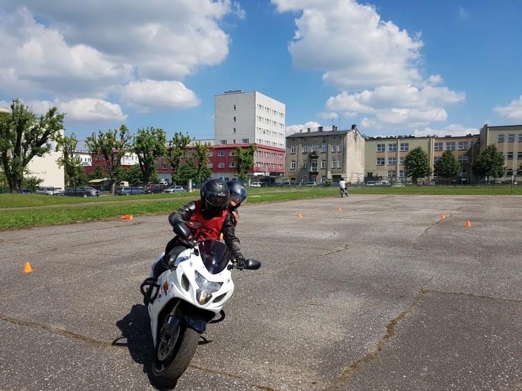Konkurs motocyklowy dla mlodziz zy w Zdunskiej Woli 14