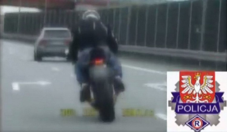 ucieczka motocyklisty przed policja