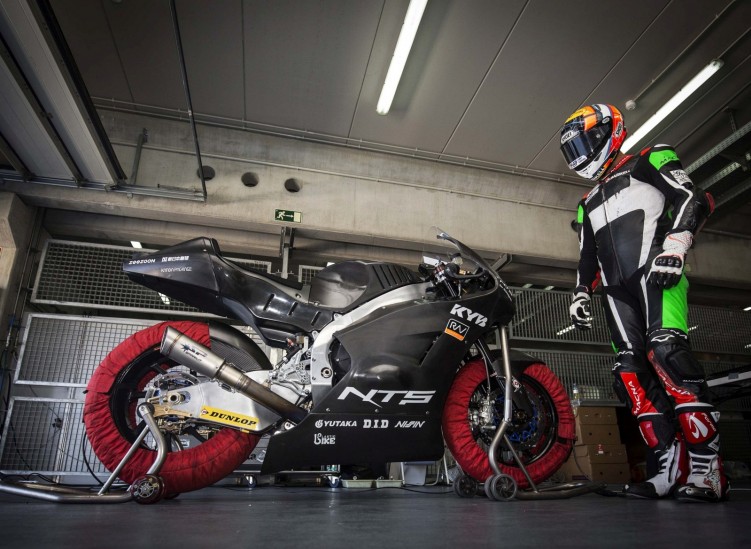 Moto2 Triumph testing 2019 05