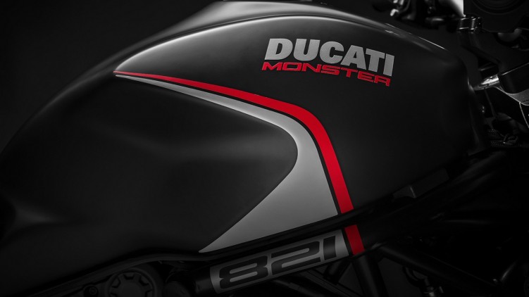 Ducati Monster 821 2019 21