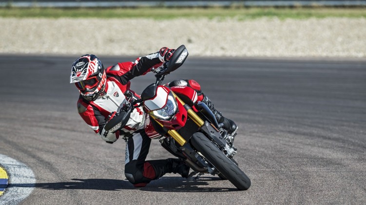 Ducati Hypermotard 950 2019 07