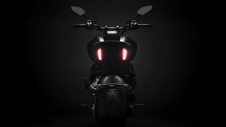 Ducati Diavel 1260 2019 06