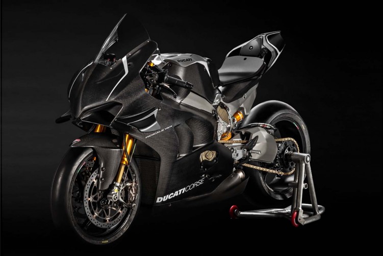 2019 Ducati Panigale V4 RS19 02