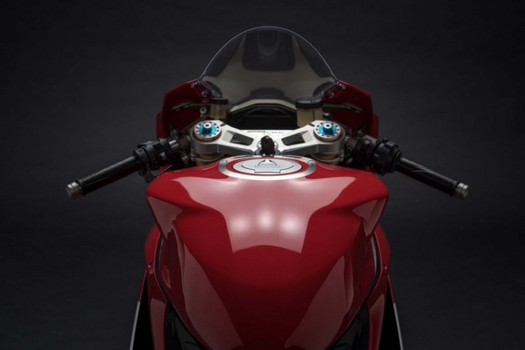 Ducati 1299 Panigale R Final Edition 42