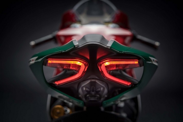 Ducati 1299 Panigale R Final Edition 43